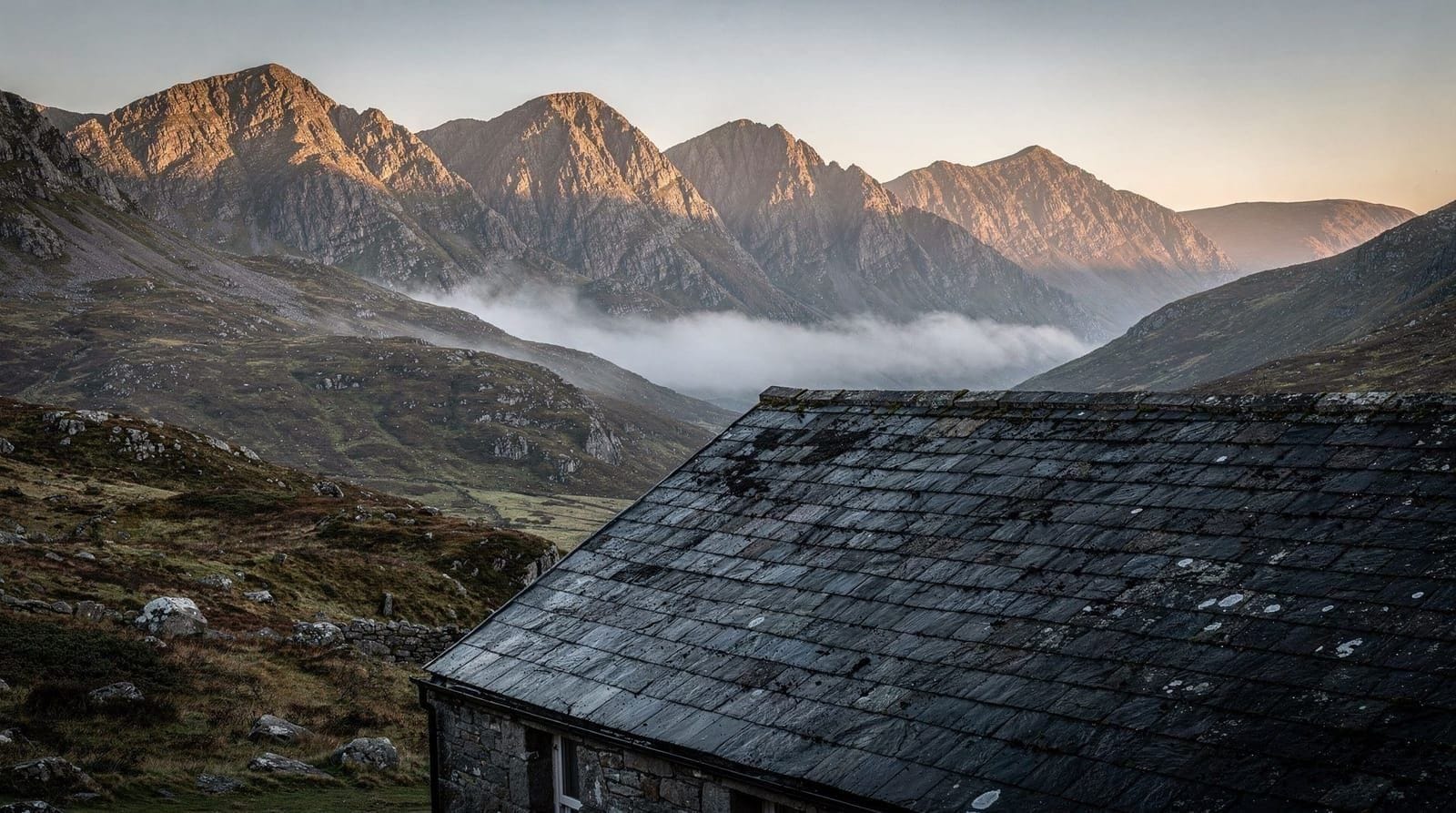 Snowdonia desde Manchester: por qué conducir gana aquí al tren