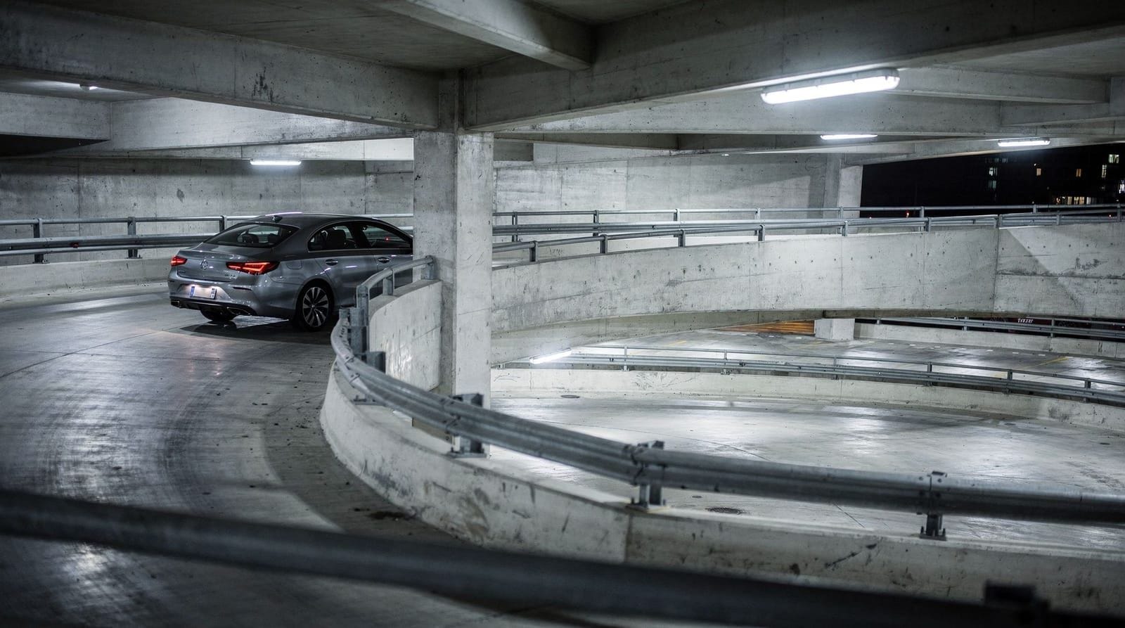 Parken in Manchester: Kosten, Parkhäuser und ehrliche Ratschläge